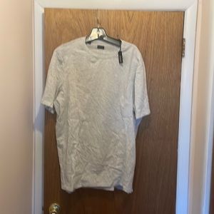 Buffalo gray shirt sleeved Tee